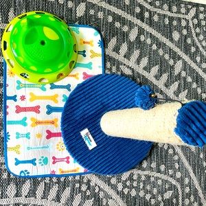 Cat scratcher & accessories